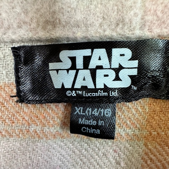 The Mandalorian Plaid Grogu Flannel Jacket / Shacket Button Down Size XL 14/16 - Picture 11 of 15